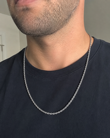 תמונה מהביקורת